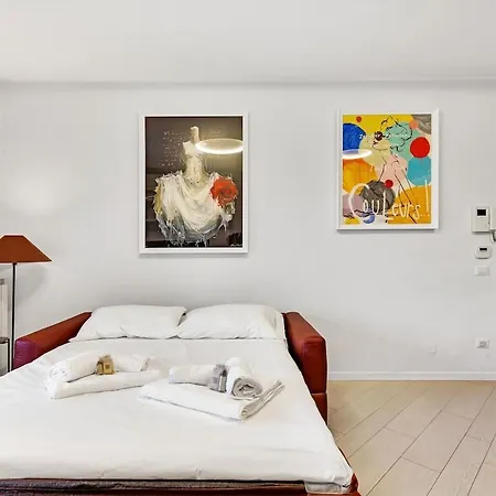Art&comfort - 2 Passi Dalla Stazione * باديرنو دونيانو